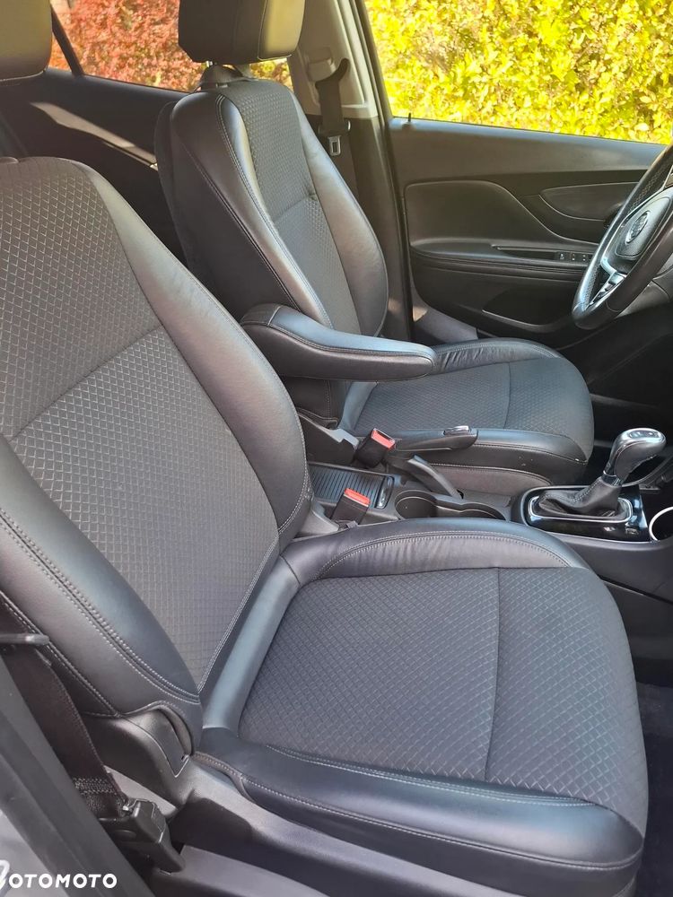 Buick Encore - 12