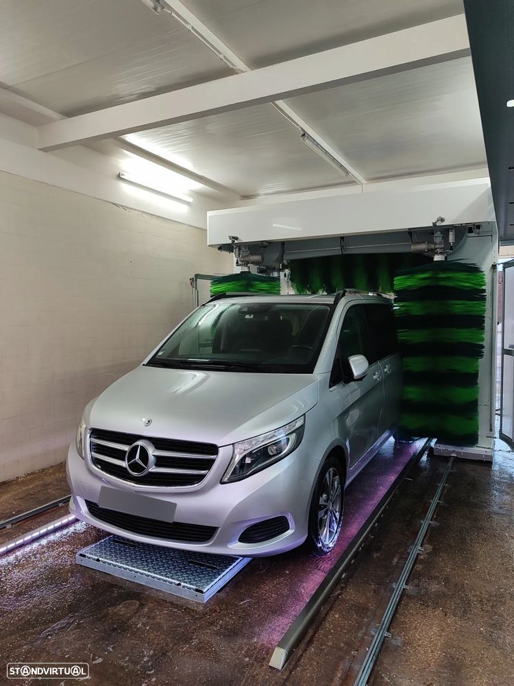 Mercedes-Benz V 220 CDi Longo Avantgarde Aut. - 14