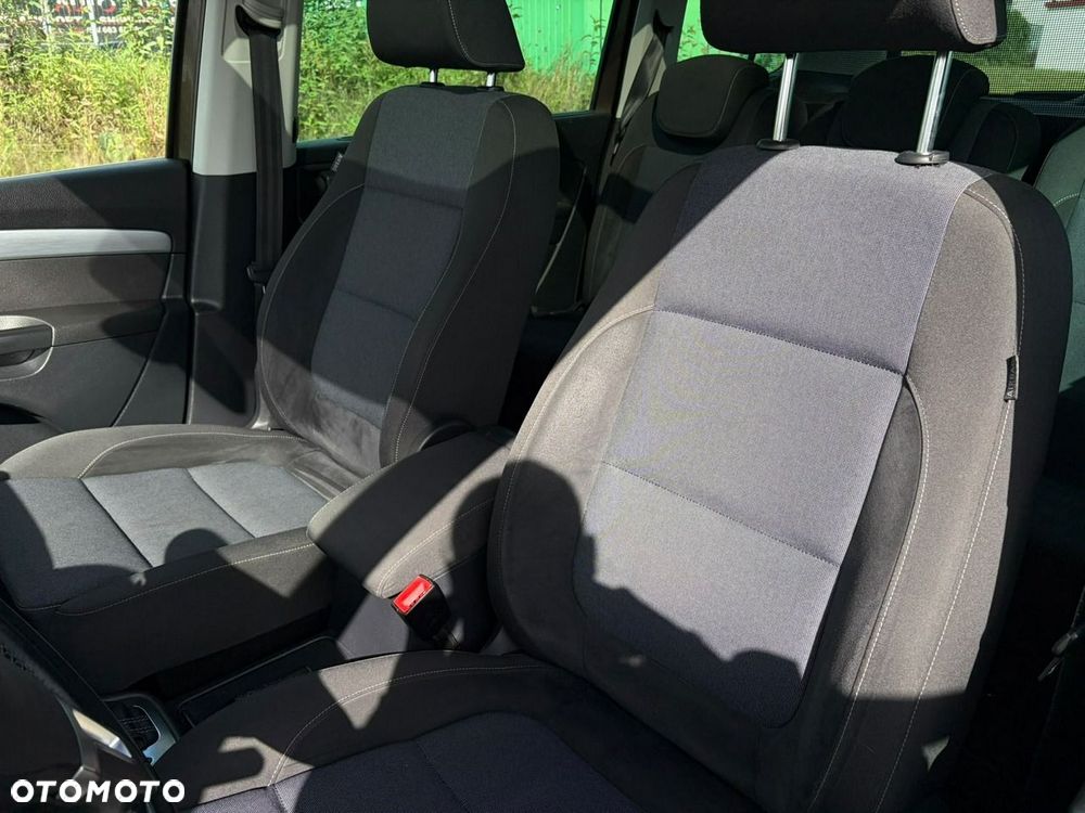 Volkswagen Sharan - 18