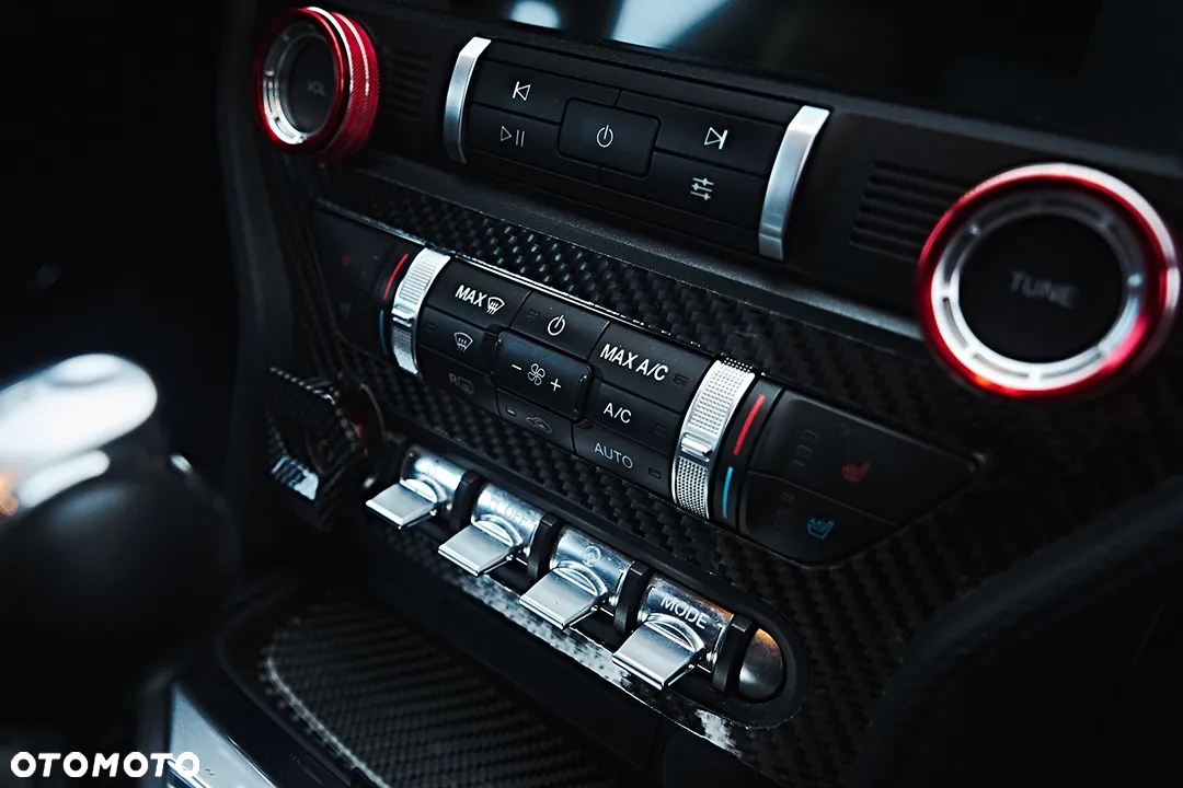 Ford Mustang Fastback 5.0 Ti-VCT V8 GT - 26