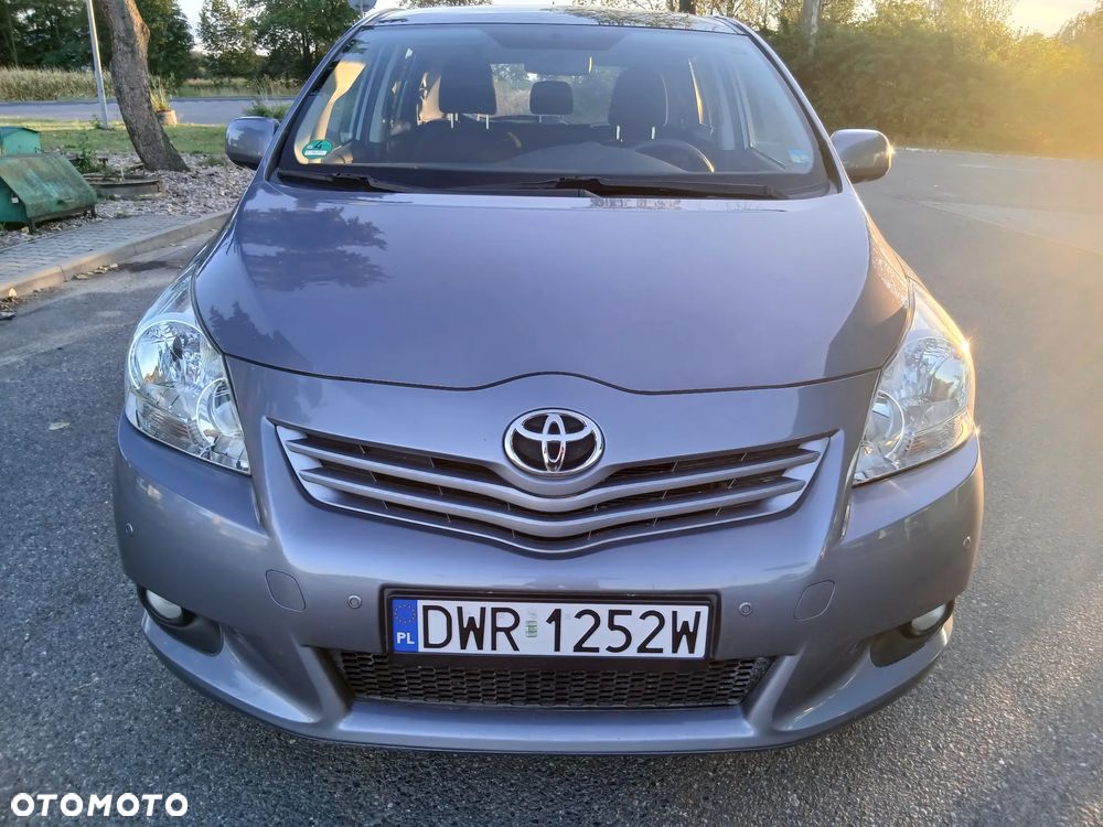 Toyota Verso 1.8 Sol plus NAVI - 2
