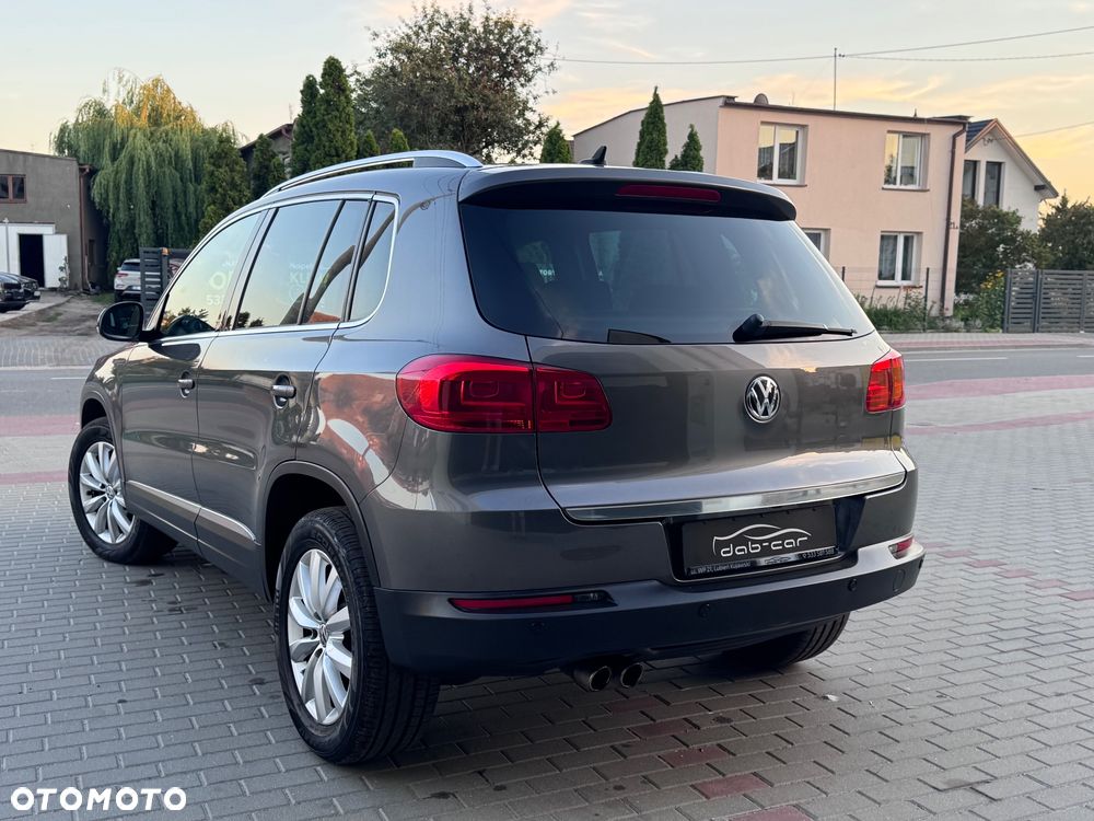 Volkswagen Tiguan 2.0 TDI DPF 4Motion BlueMotion Technology DSG Sport & Style - 22