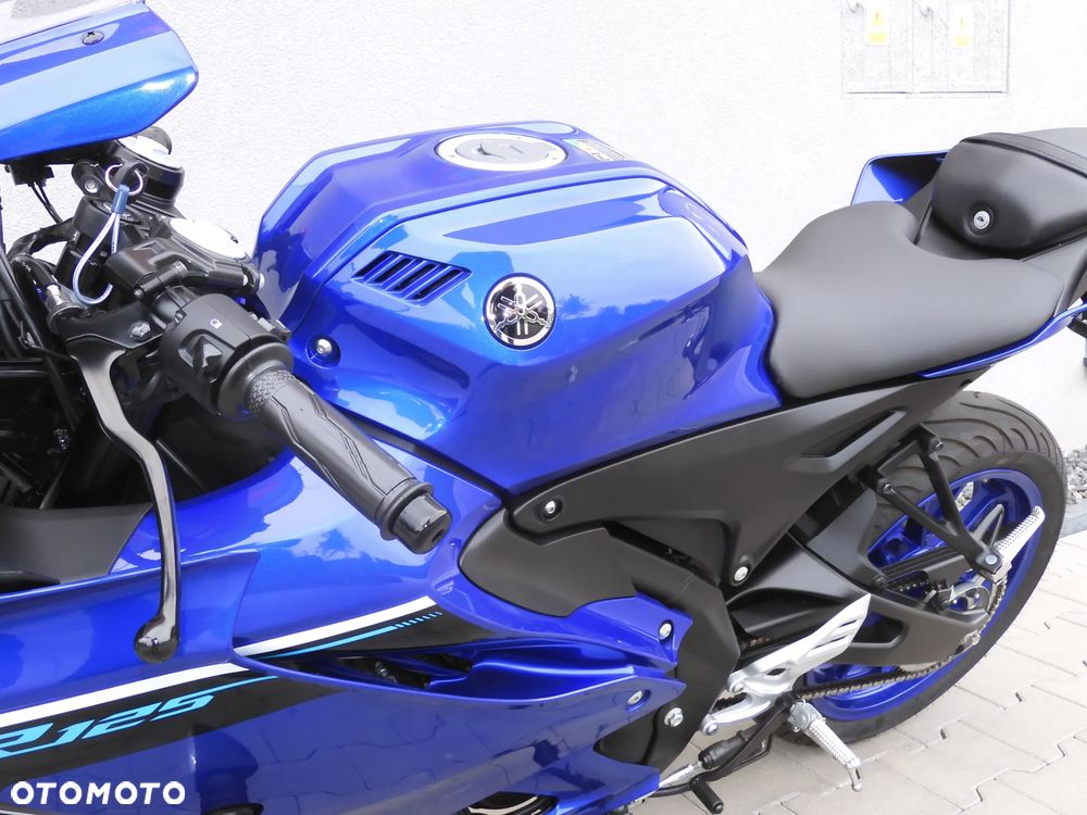 Yamaha YZF - 29