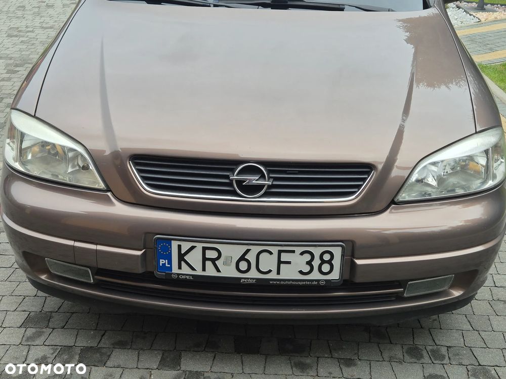 Opel Astra - 4