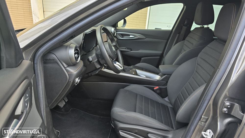 Alfa Romeo Tonale 1.3 VGT Q4 Ti - 18