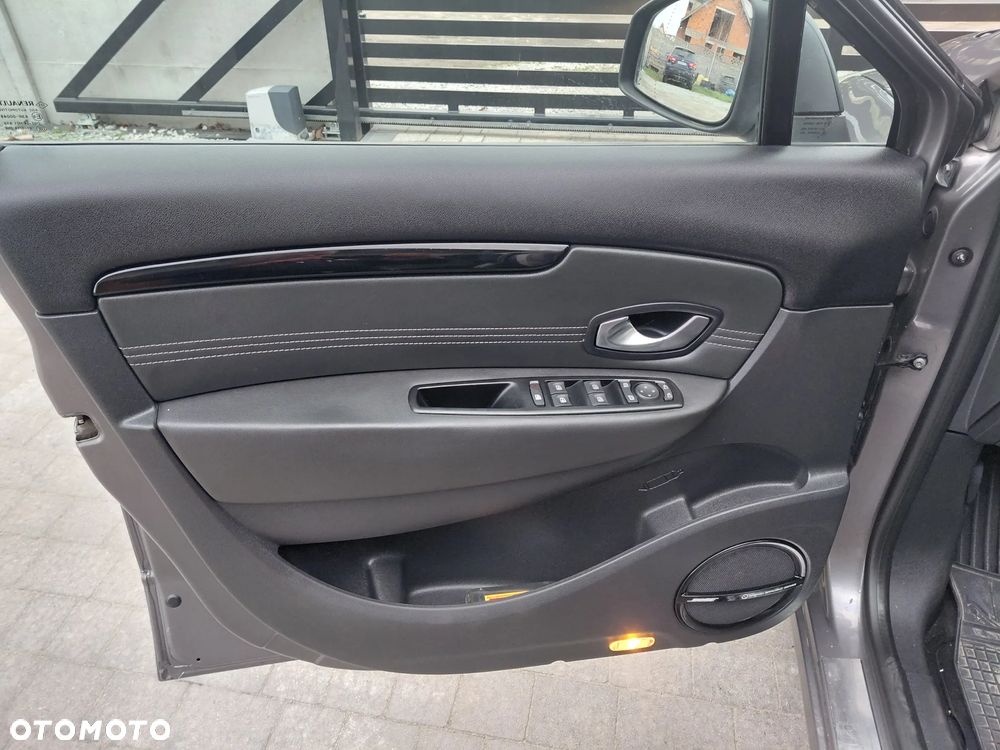 Renault Grand Scenic TCe 130 Bose Edition - 26