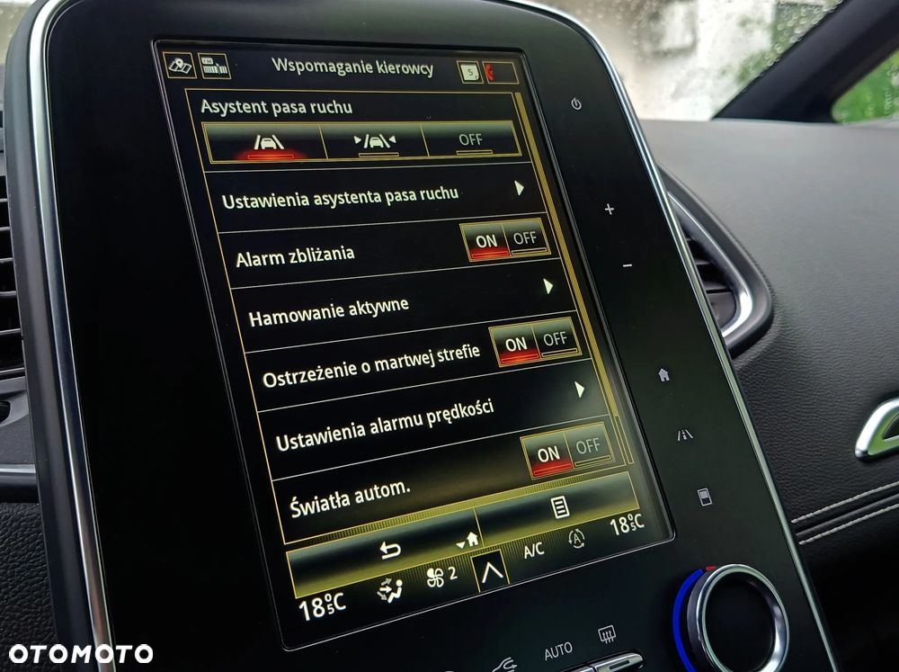 Renault Scenic BLUE dCi 150 EDC BLACK EDITION - 27