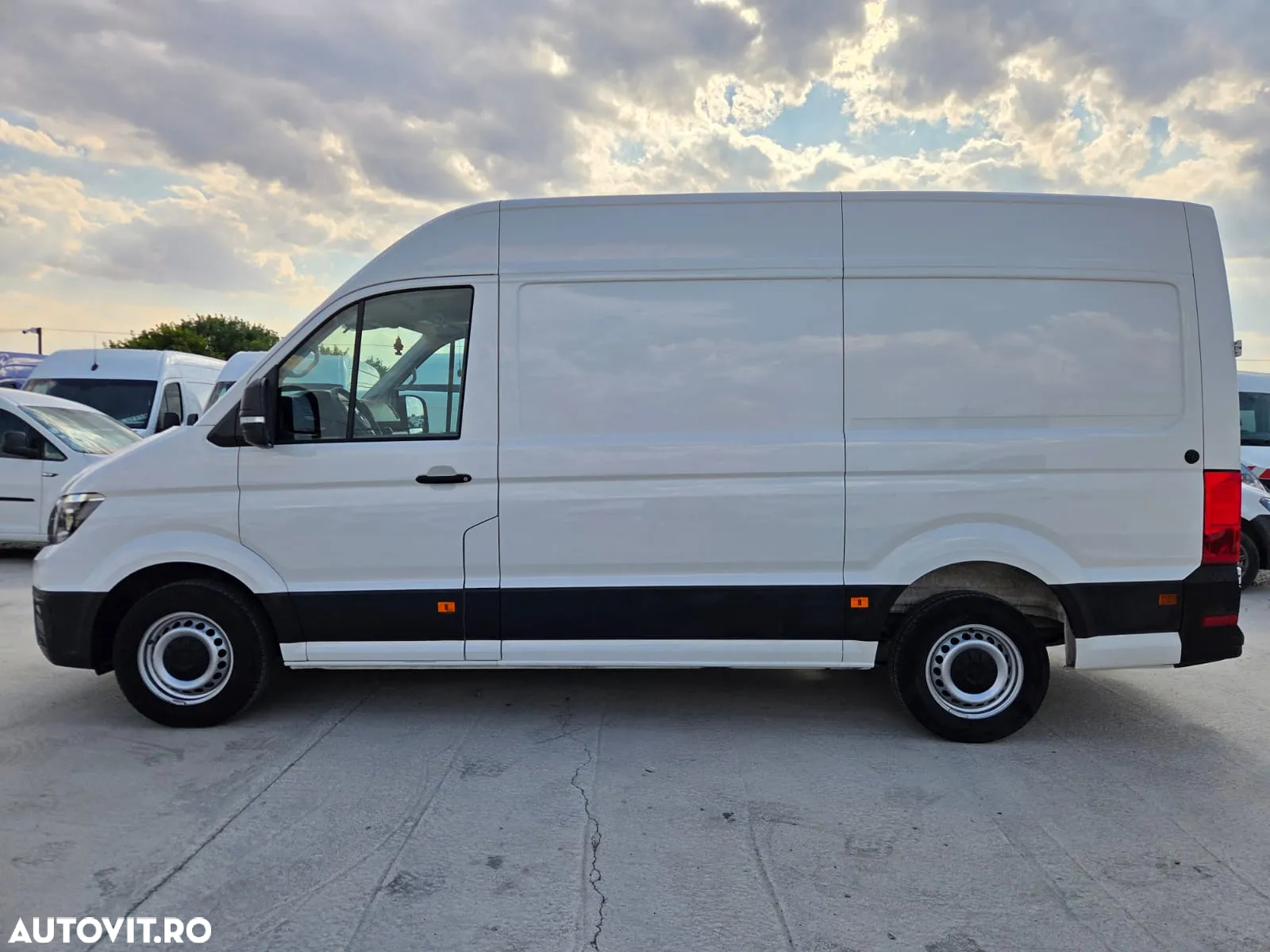 Volkswagen New Crafter L3H2 - 9