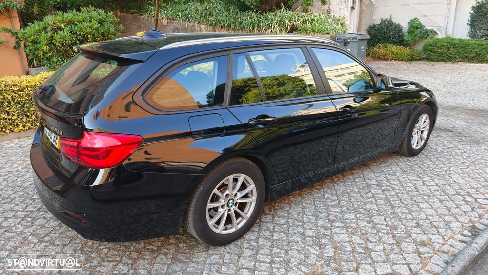 BMW 320 d Advantage Auto — fotografia 5