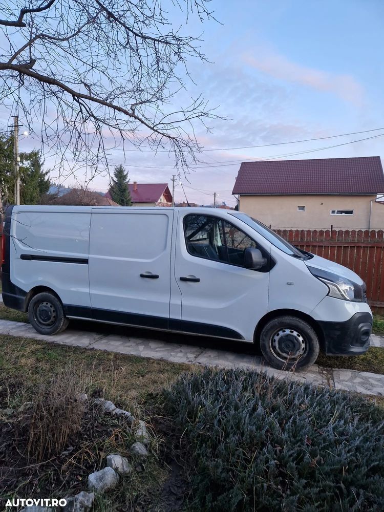 Renault Trafic - 2