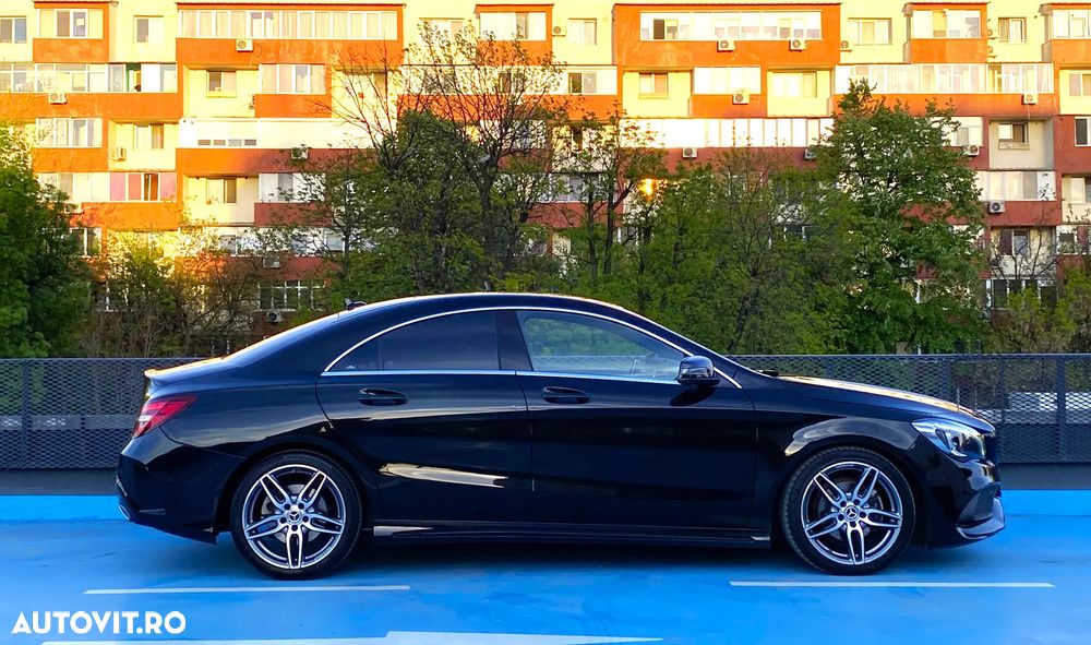 Mercedes-Benz CLA 180 7G-DCT AMG Line - 13