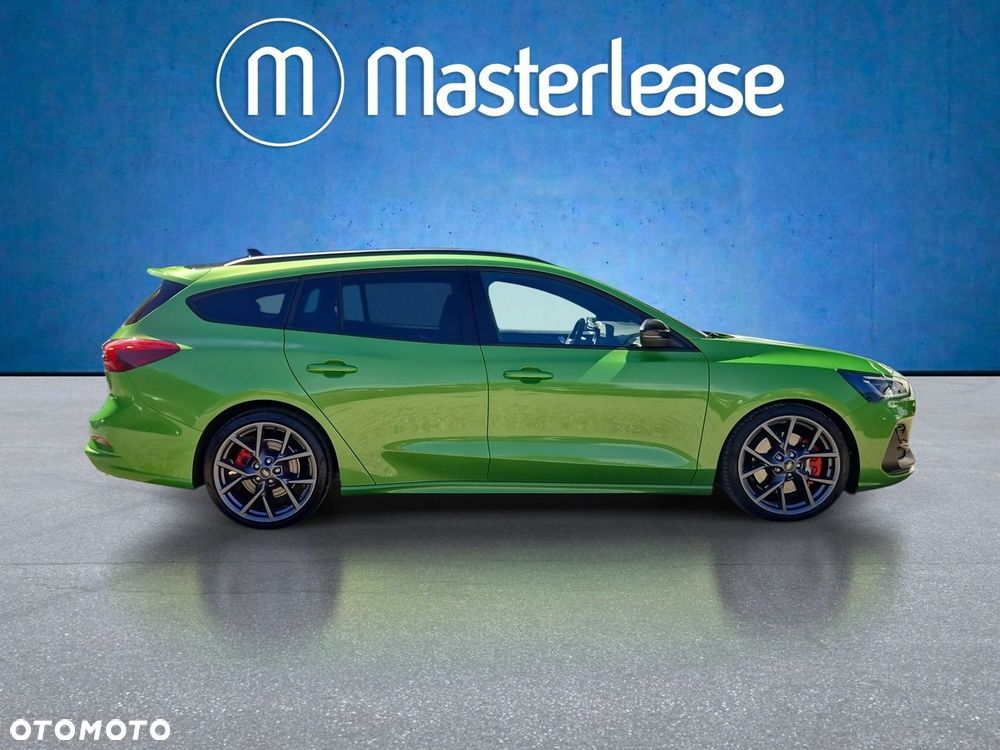 Ford Focus - 4