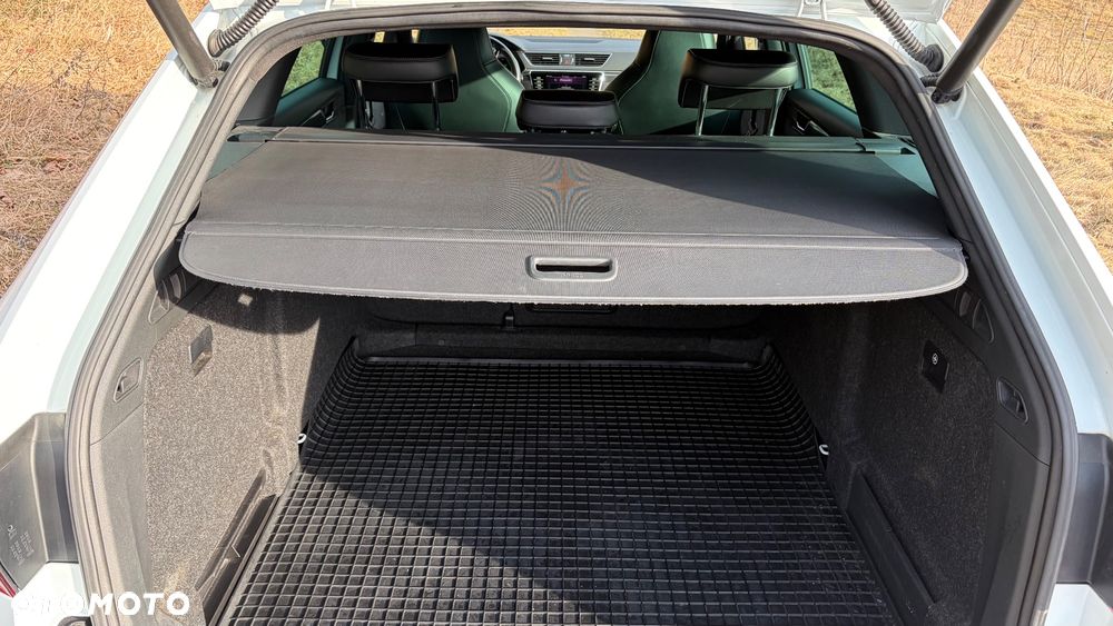 Skoda Superb 2.0 TDI 4x4 Sportline DSG - 12