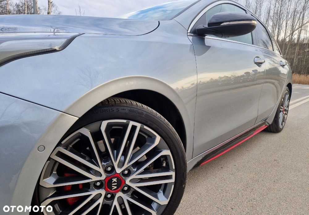 Kia ProCeed 1.6 T-GDI GT - 37