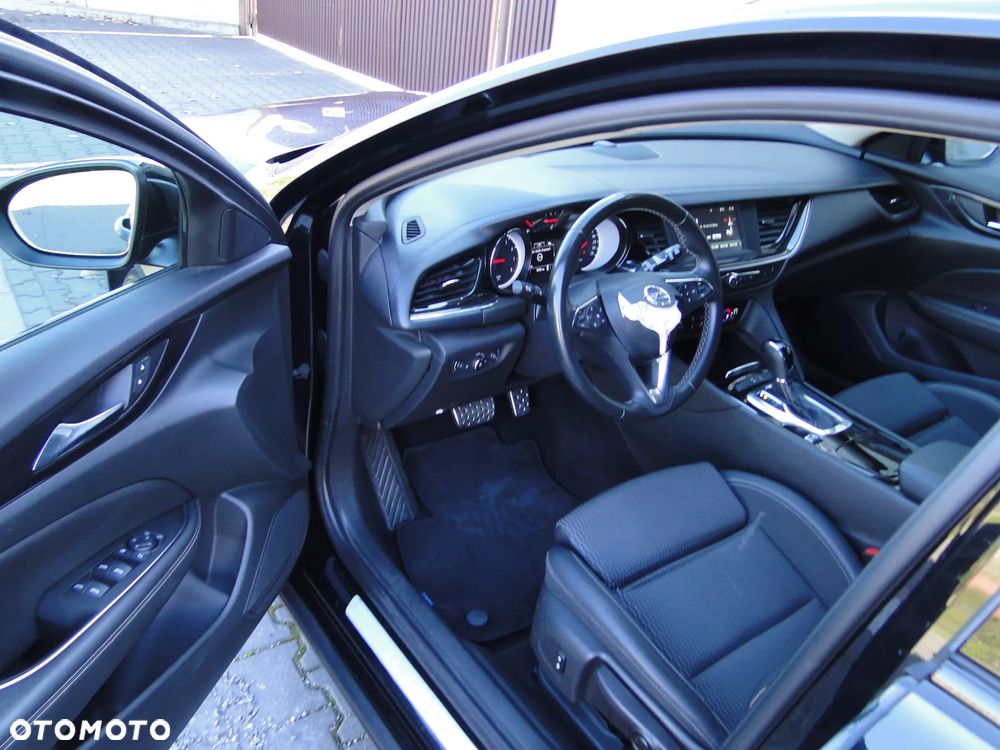 Opel Insignia Sports Tourer 1.5 Direct Inj Turbo Ultimate Exclusive - 17
