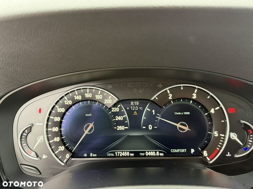 BMW Seria 5 518d - 31