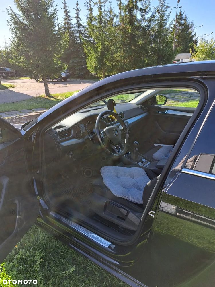 Skoda Superb 2.0 TDI Ambition - 8
