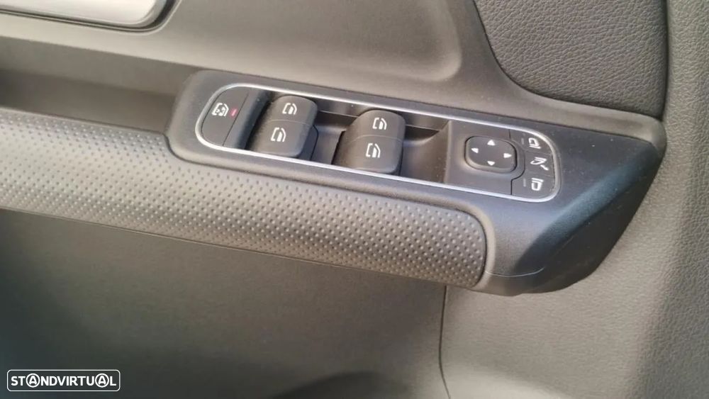 Mercedes-Benz B 180 d Style Plus - 16