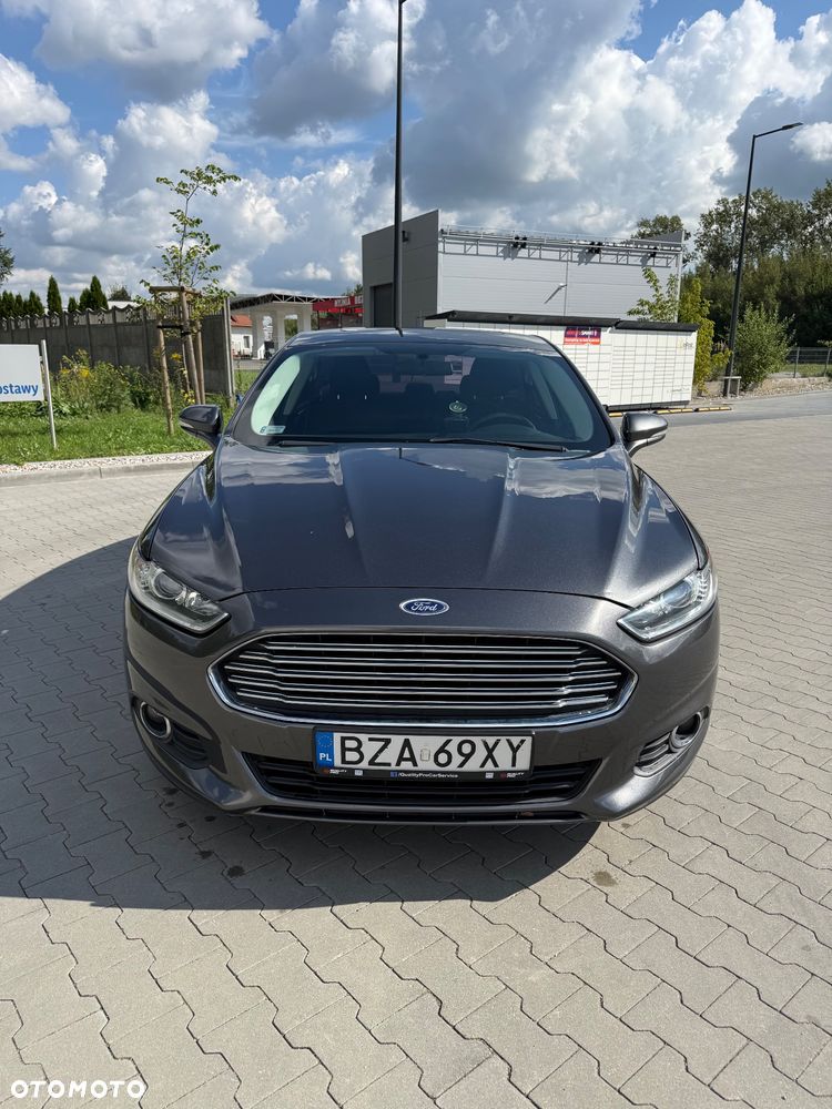 Ford Fusion - 17