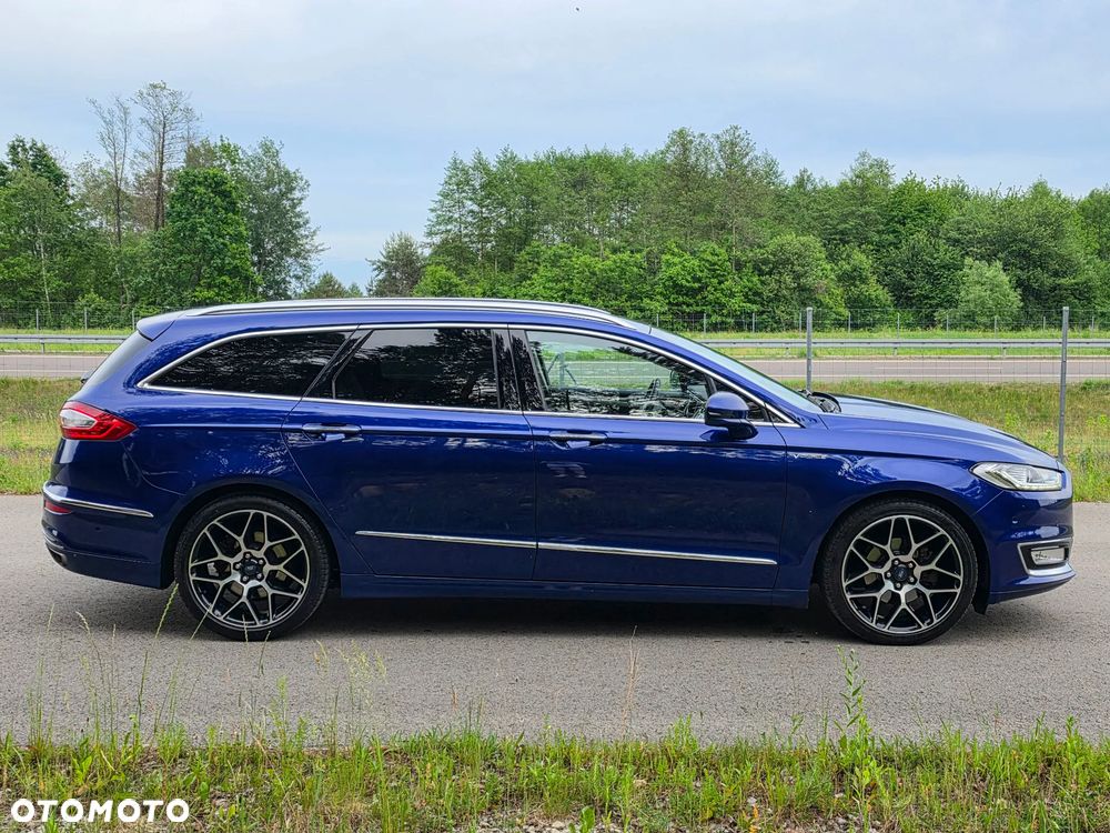 Ford Mondeo Vignale 2.0 EcoBoost - 10