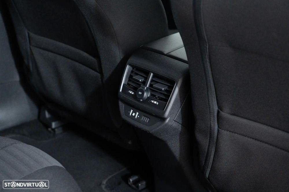 Peugeot 5008 1.5 BlueHDi Active Pack EAT8 - 32