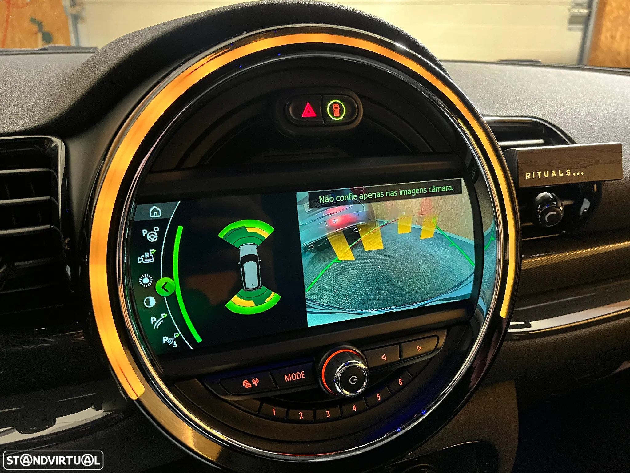 MINI Clubman Cooper - 14