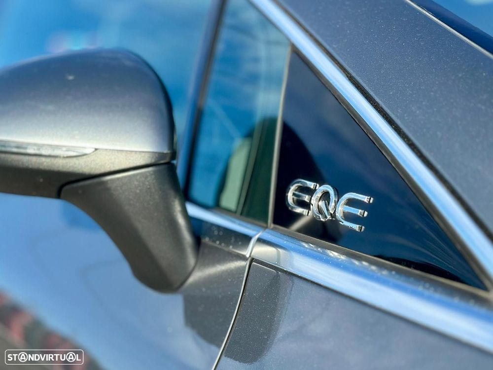 Mercedes-Benz EQE - 34