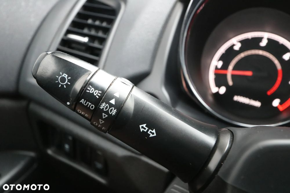 Mitsubishi ASX 1.8 DID Intense Plus 4WD AS&G - 32