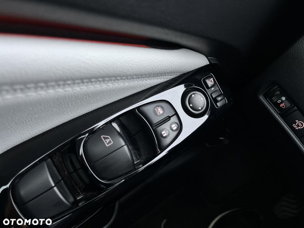 Nissan Juke 1.0 DIG-T N-Design - 25