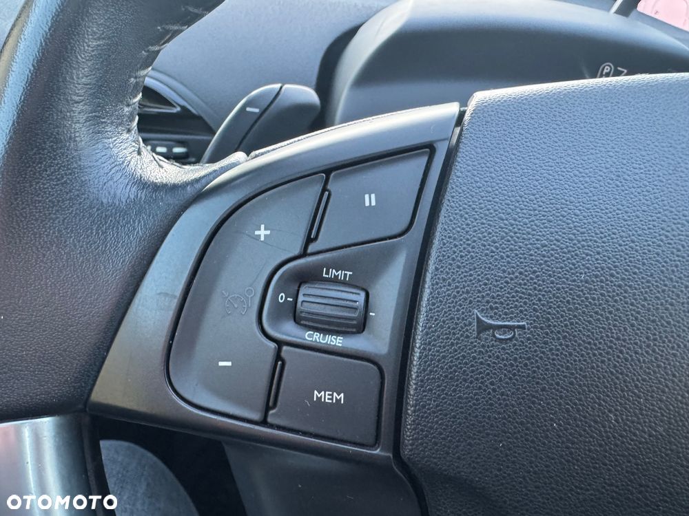 Citroën C4 Picasso 1.2 PureTech Shine S&S EAT6 - 16