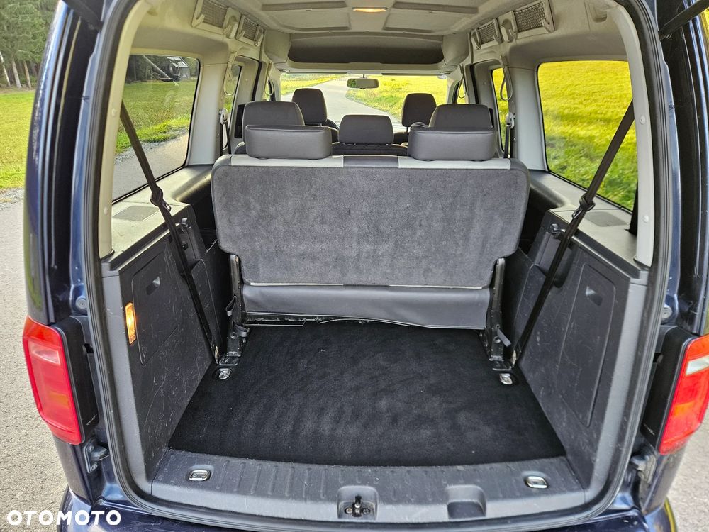 Volkswagen Caddy Maxi Comfortline Mixt DSG - 20