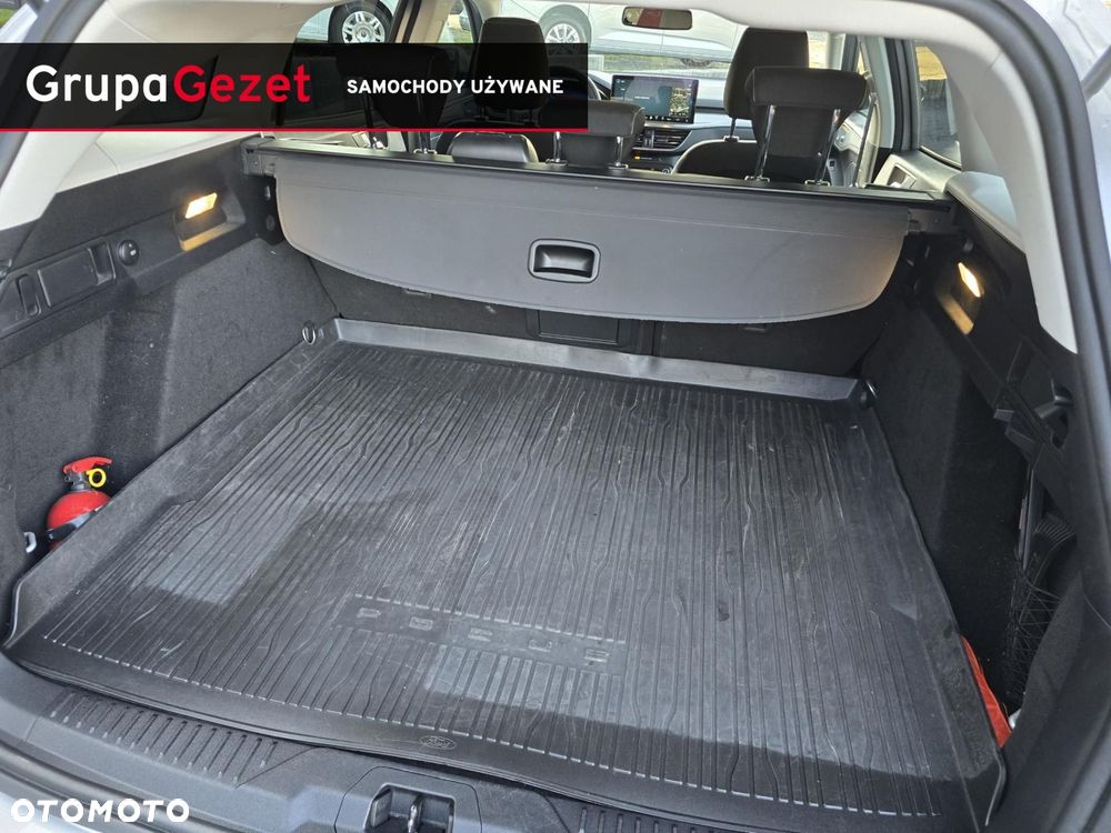 Ford Focus 1.0 EcoBoost Titanium Design - 40