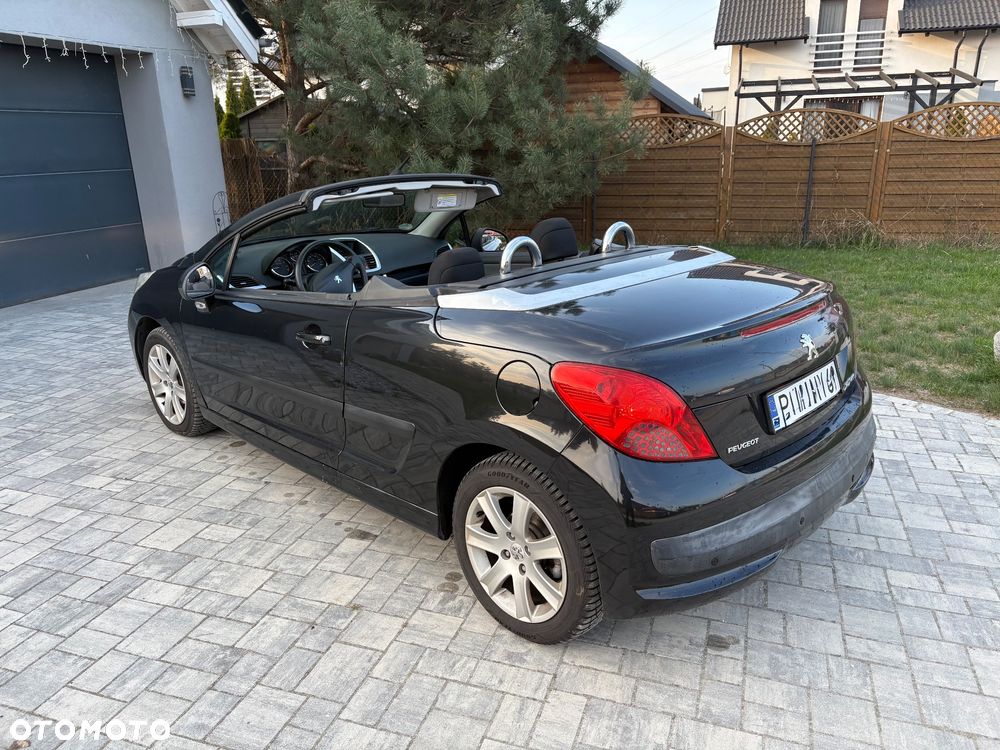 Peugeot 207 CC 1.6 Sport - 12