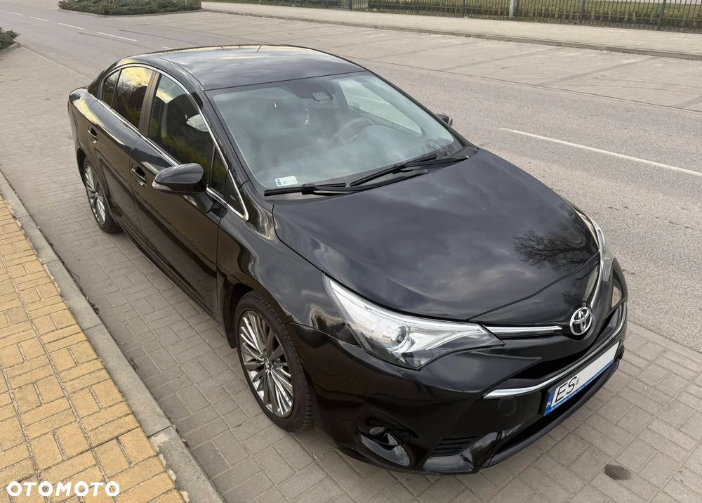 Toyota Avensis 1.8 Premium - 1