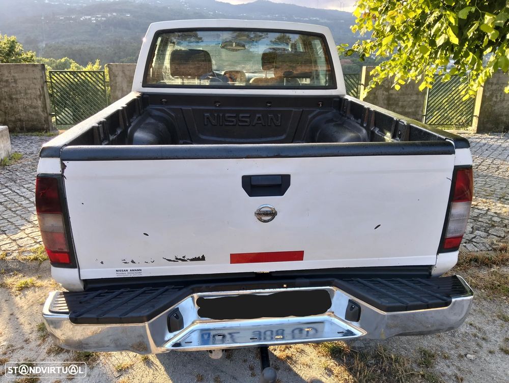 Nissan Navara 2.5 dCi CD FE 4WD - 14