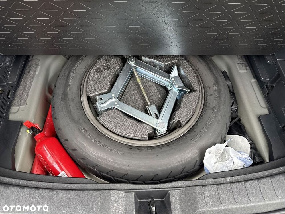 Toyota RAV4 2.0 Comfort 4x2 MS - 28