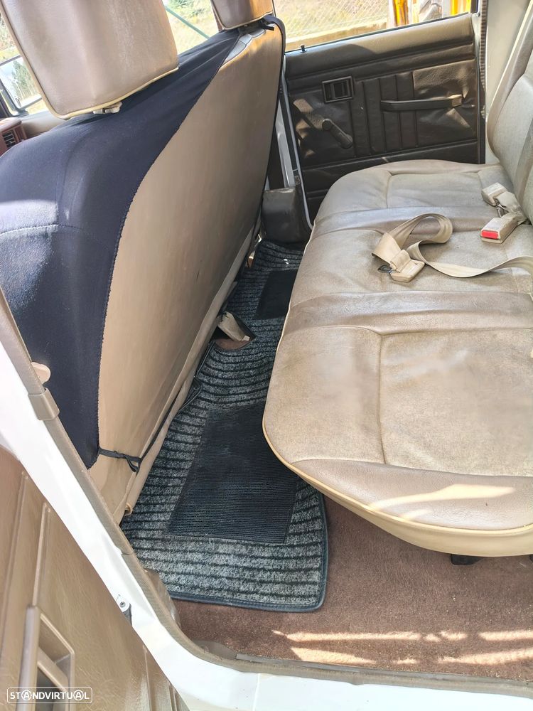 Mitsubishi L200 2.5 D CD - 15