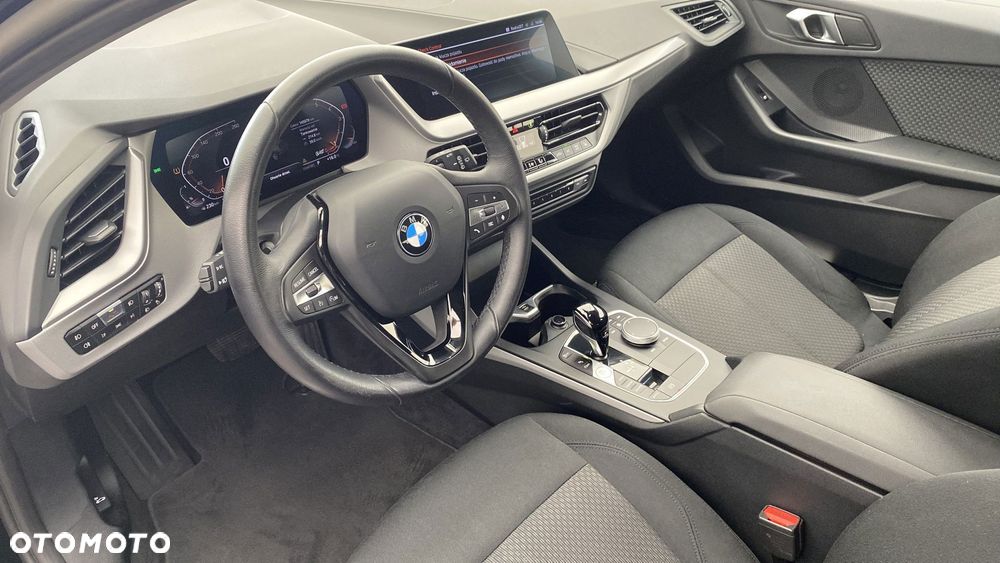BMW Seria 1 118i Advantage - 10