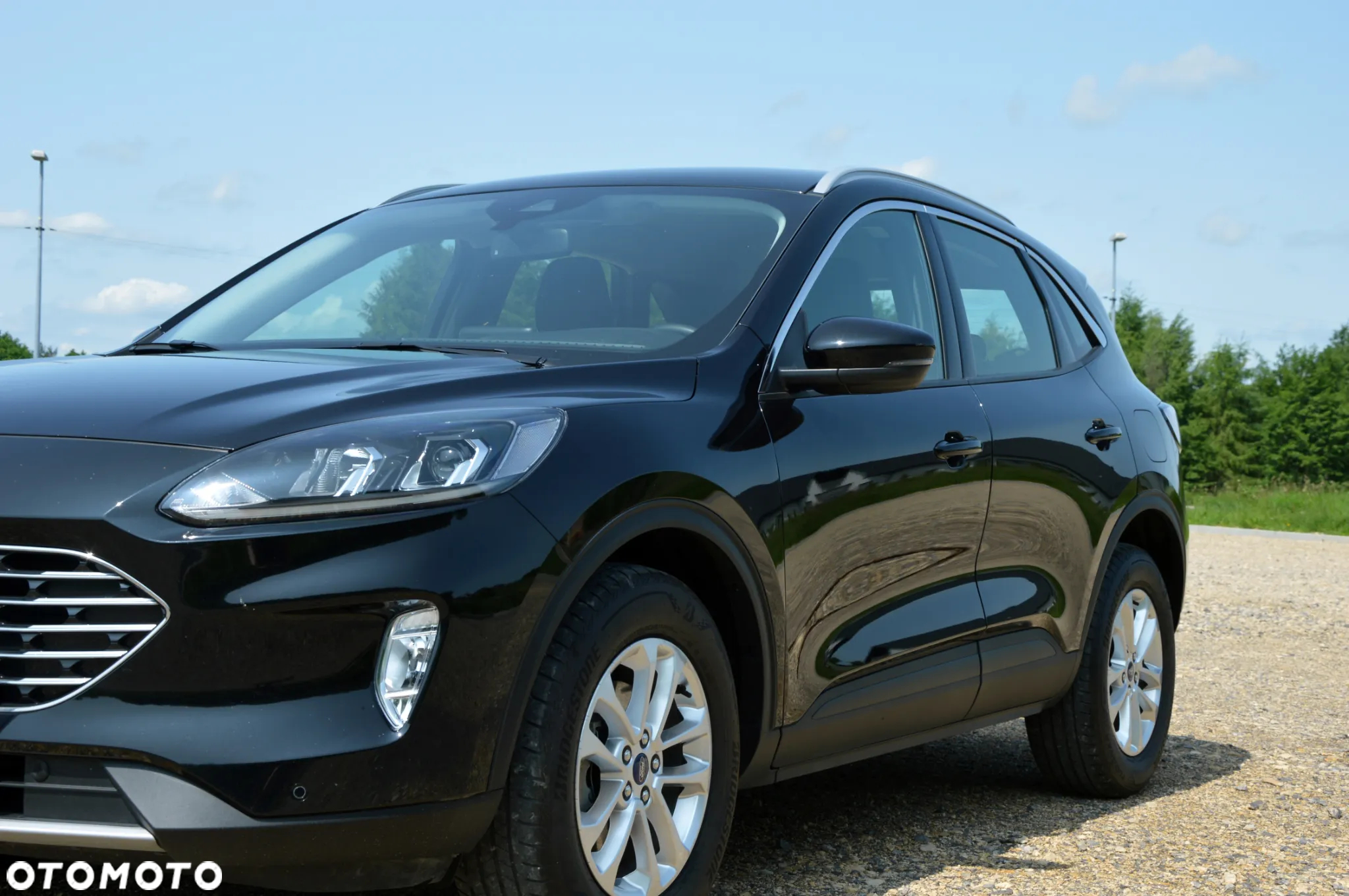 Ford Kuga 2.5 Duratec FHEV TITANIUM - 3