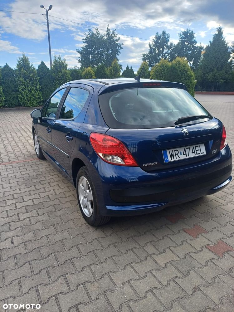 Peugeot 207 - 2