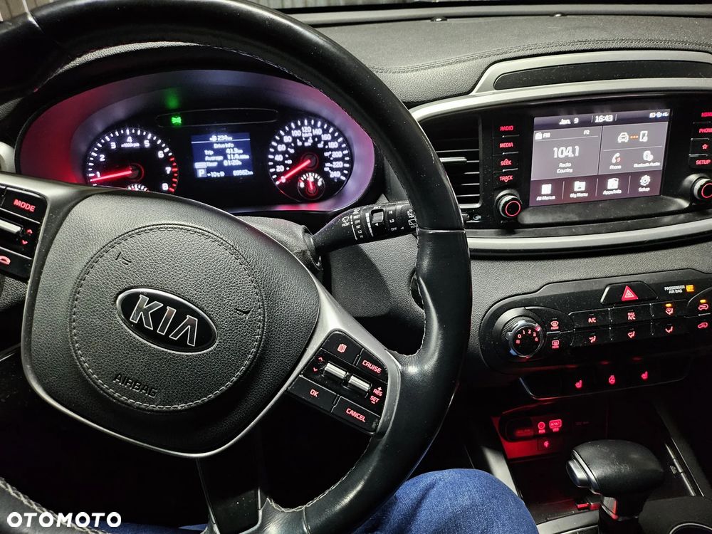 Kia Sorento - 8