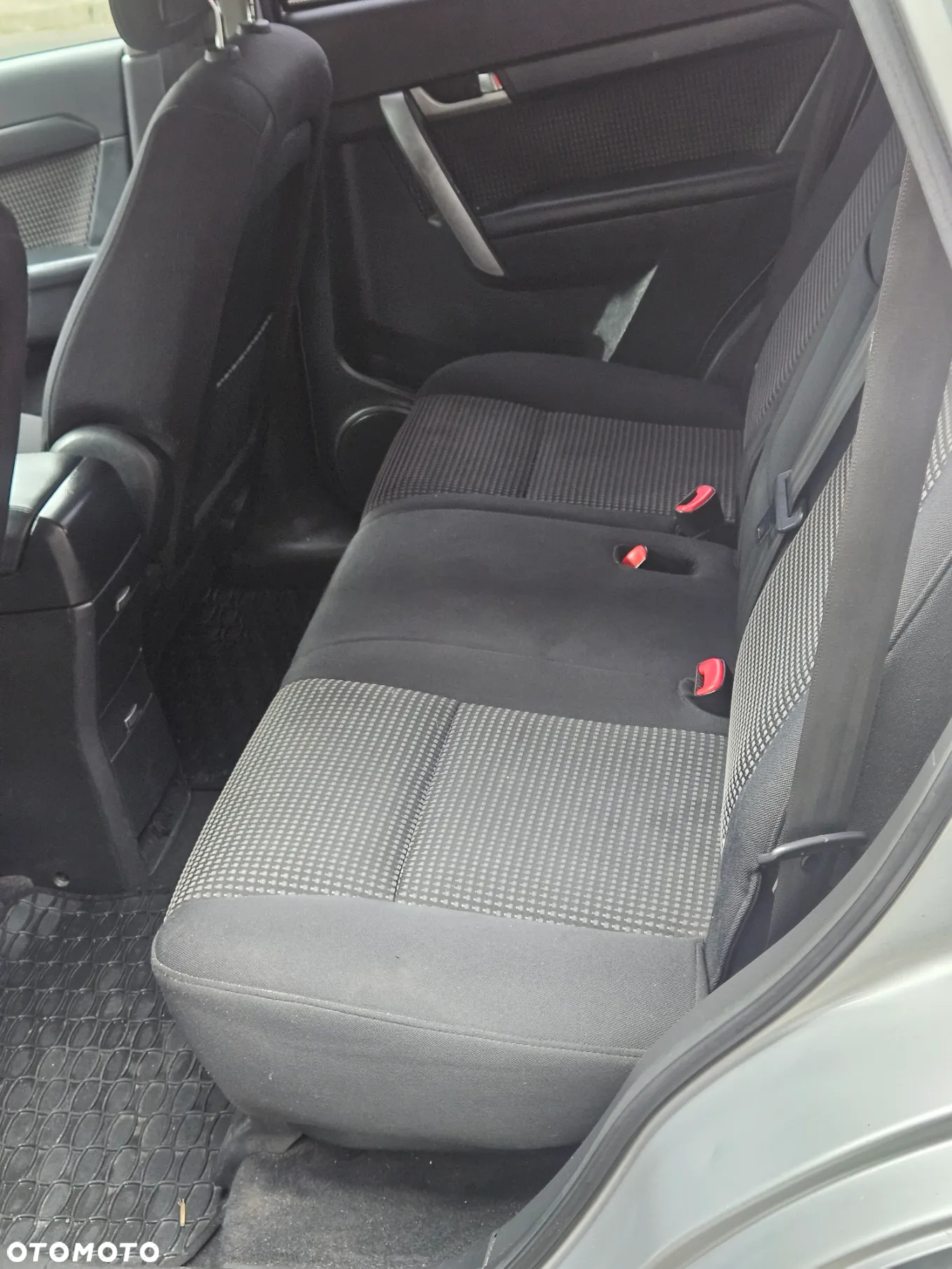 Chevrolet Captiva 2.4 LS 5os - 2