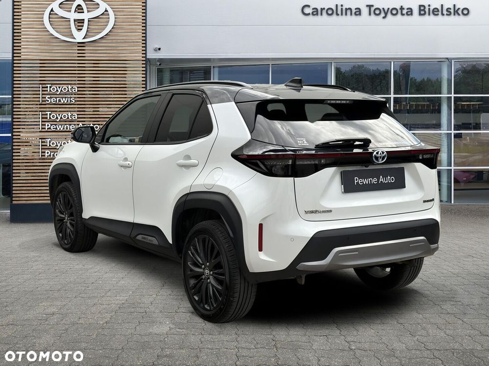 Toyota Yaris Cross Hybrid 1.5 Adventure - 2