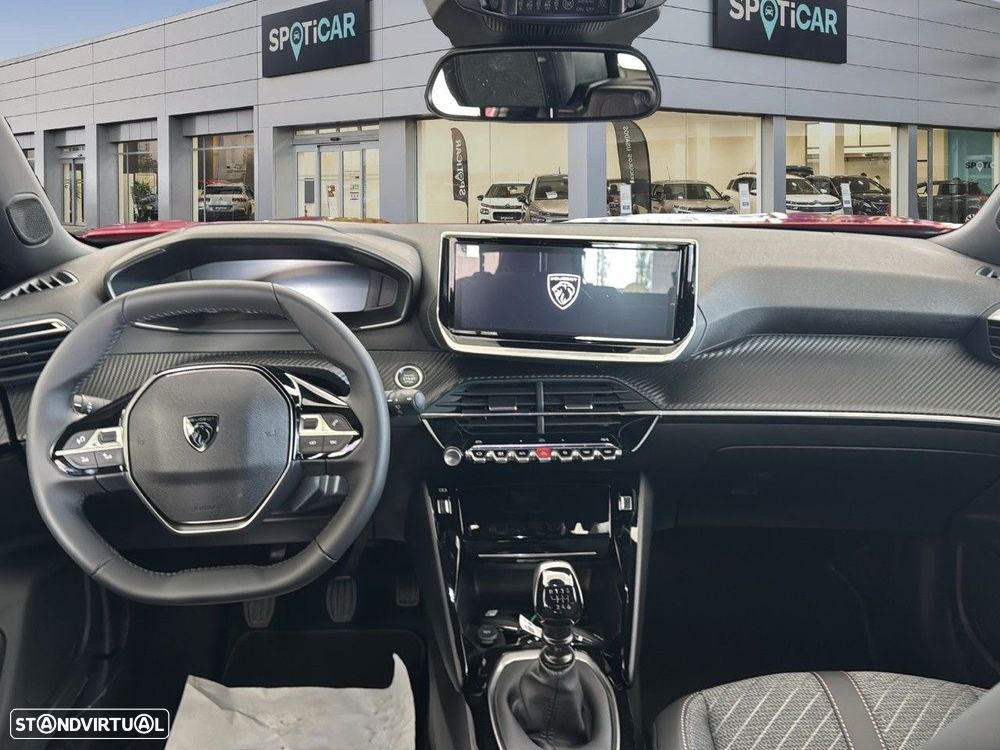 Peugeot 2008 1.2 PureTech Allure - 8