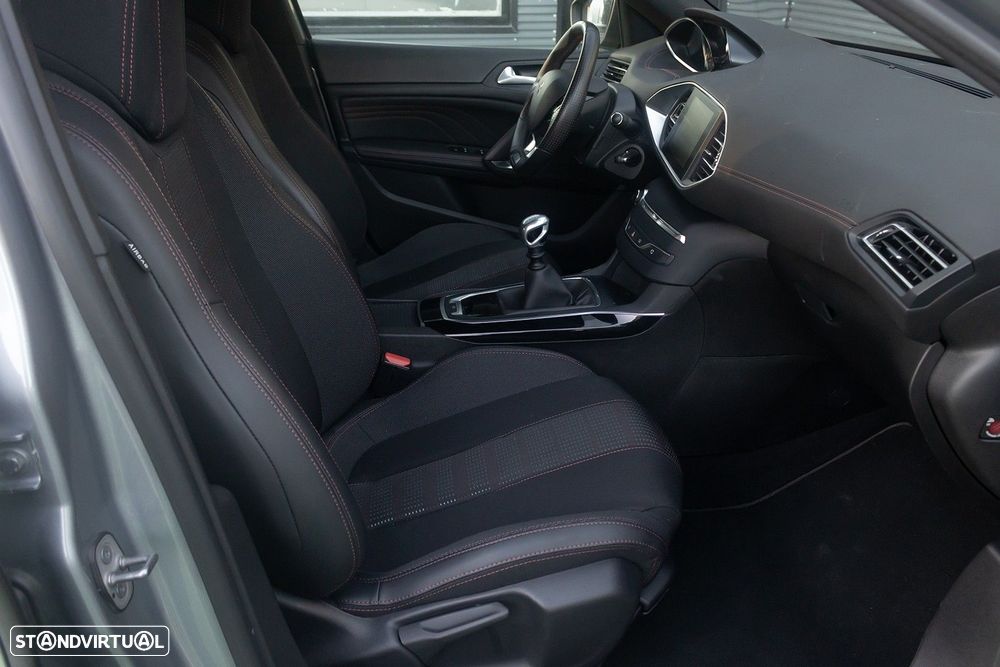 Peugeot 308 1.5 BlueHDi GT Line - 21