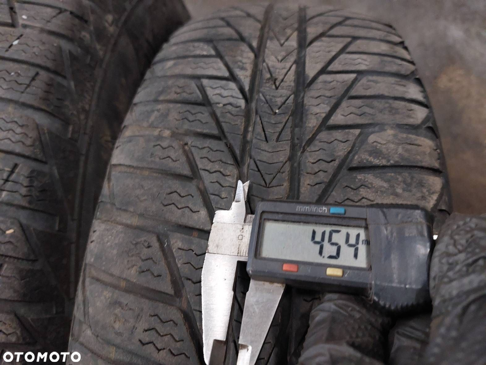 KOŁA KOMPLET FELGI OPONY ZIMOWE 4x108 6Jx15 185/65R15 FORD FOCUS MK1 - 11