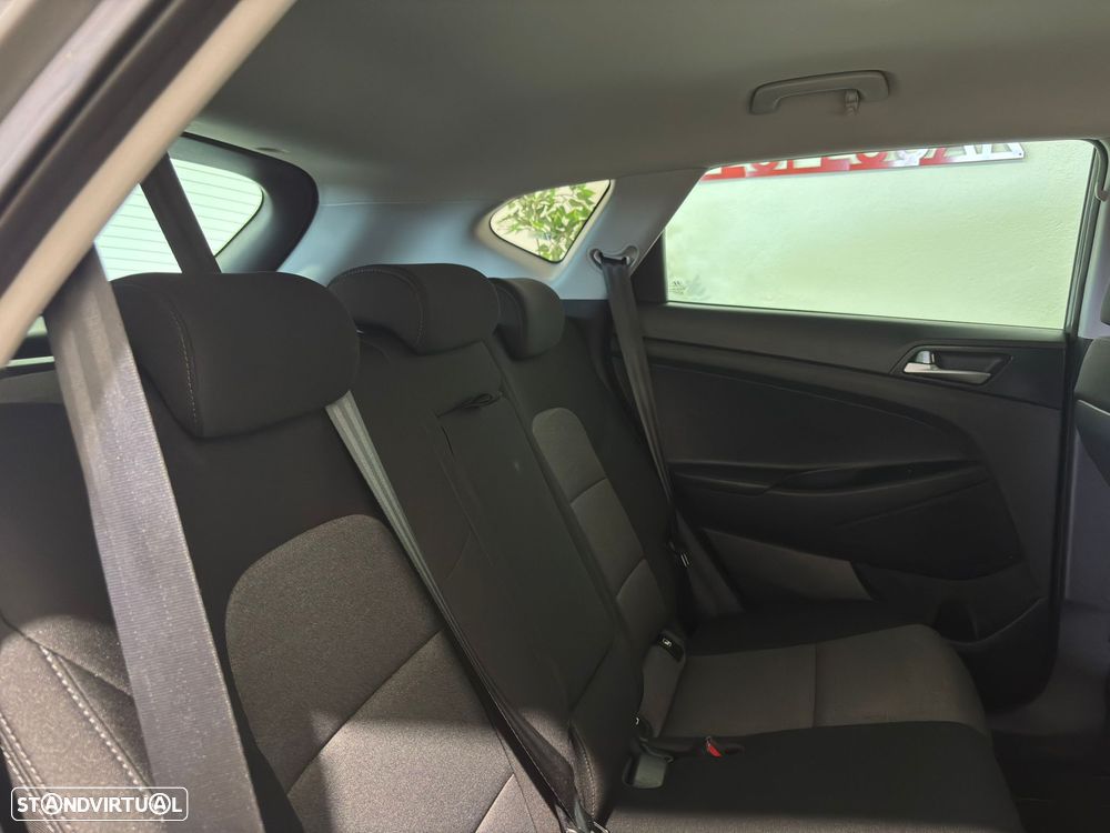 Hyundai Tucson 1.6 GDi Premium - 25