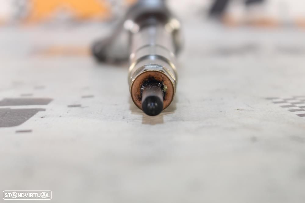 Injetor Bmw 1 (F20)  8511630 / 0445110598 / 13538511630 - 3