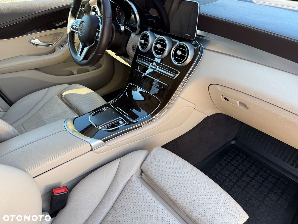 Mercedes-Benz GLC 200 d 4-Matic Business Edition - 5