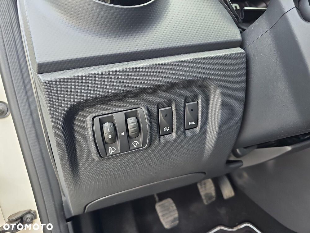 Renault Captur 0.9 Energy TCe Intens EU6 - 24